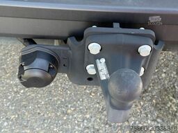 MAN 3.180 TGE 4x4 Mixto 7 Sitzer AHK 3,5to