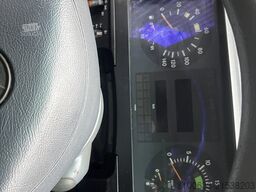 Mercedes-Benz Atego 815