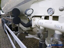 Feldbinder Powder tank alu 40 m3 + engine/compressor