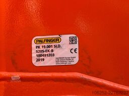Scania G370 8x4 TIPPER + CRANE PALFINGER PK 19.001 SLD...