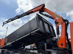 Scania G370 8x4 TIPPER + CRANE PALFINGER PK 19.001 SLD...