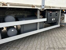 MERCEDES-BENZ Actros 2543 / Kran Palfinger PK 33002 + Jib