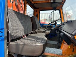 UNIMOG U 427 4x4 / Kran Atlas 130 / Winde