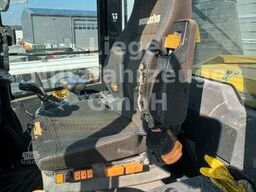 KOMATSU WA320