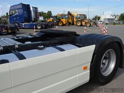 Volvo FH 500 / 2020r / ACC / KLIMA P. / LED / KAMERA / XENON / NAVI / WAGA /5006