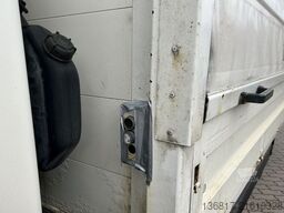 MAN LE 8.180 BL Getränke Rollo li+re