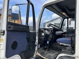 MAN LE 8.180 BL Getränke Rollo li+re