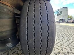 KRONE SD | Liftachse | EDSCHA | Palettenkasten