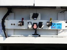 SCHMITZ CARGOBULL SKO 24/TK SLXi300/DOPPELSTOCK /BLUMEN / BPW