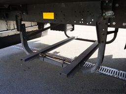 SCHMITZ CARGOBULL SKO 24/TK SLXi300/DOPPELSTOCK /BLUMEN / BPW