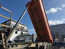 SCHMITZ CARGOBULL SKi 24 SL 7.2 SGF*S3 Stahl - Liftachse - Plane