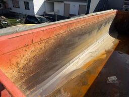 SCHMITZ CARGOBULL SKi 24 SL 7.2 SGF*S3 Stahl - Liftachse - Plane