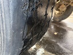 SCHMITZ CARGOBULL SKi 24 SL 7.2 SGF*S3 Stahl - Liftachse - Plane