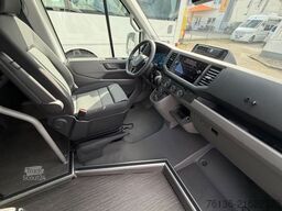 VOLKSWAGEN Crafter 21+3 Bus Automatik Klima Heizung