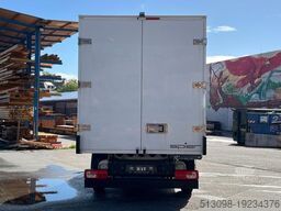 VOLKSWAGEN CRAFTER 2,0TDI AUTOMATIK XXL KOFFER KLIMA 1.HAND