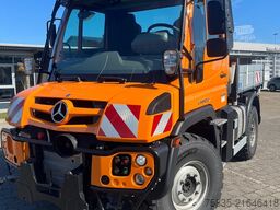 Mercedes-Benz Unimog U319