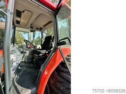 Kubota ME5700 Allrad mit Industriefrontlader