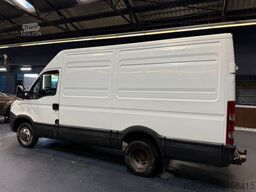 IVECO Daily 35C15 3,0 Liter Kasten L2 H2 AHK 3,5T