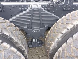 IVECO T-Way AD410T54 8X4 Radstand.4250mm 2-Stück