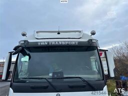 Mercedes-Benz Actros 1835 box truck w/ Full side opening, genera