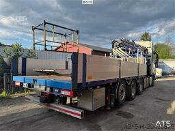 Volvo FH16 Tridem crane truck w/ 43 t/m Fassi crane