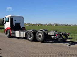 M.A.N. 26.460 TGS 6x2*4