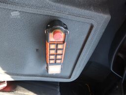 Mercedes-Benz Atego 1221 L Takelwagen 6 Persoons