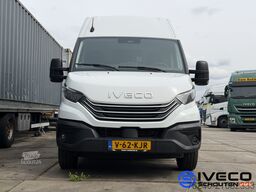 Iveco Daily 35S14V A8  Cruise Control • Automaat • Ap...