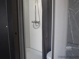 Volvo FH 460 Globe XL 6x2 + HANGER - RACE TEAM - LIVI...