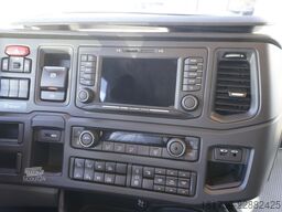SCANIA S500 6×2 / 19 EPAL KRONE refrigerator