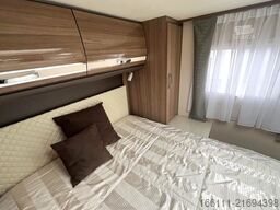 RAPIDO 680 FF - Hub/Queensbett -  - Solar
