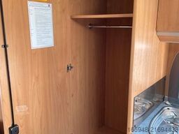 BÜRSTNER Delfin T 680 *Backofen**Solar**Markise