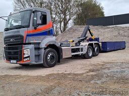 Ford F-Line 6x2 containerhaak