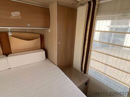 BÜRSTNER Ixeo T 734 - Hub/Queensbett - Klima -