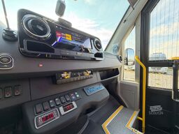 MERCEDES-BENZ Sprinter 26+15 City Retarder Klima Rollstuhl