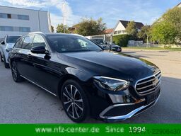 MERCEDES-BENZ E 300 de T EXCLUSIVE Interieur 360° DISTRONIC