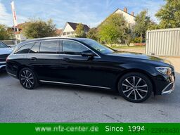 MERCEDES-BENZ E 300 de T EXCLUSIVE Interieur 360° DISTRONIC