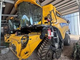 New Holland CR 10.90