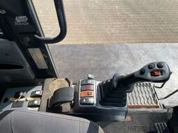 Doosan DX140LCR