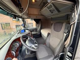 DAF XF 440 6x2 Hyva Haakarm Stuuras 660.119KM! NL T...