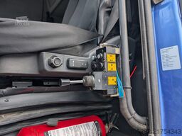 Volvo FH16 6X4 610HP HYVA Blatt/Luft Manuell