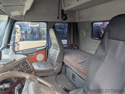 Volvo FH16 6X4 610HP HYVA Blatt/Luft Manuell