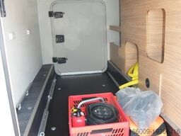 WEINSBERG CaraSuite 650 MEG Ford inkl. 7 Pakete