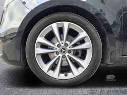 MERCEDES BENZ Classe V - W447 2019 Extralong - V Extralong 220 d Premium a