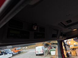 MERCEDES-BENZ Atego 818 Baumaschinen Transportiert