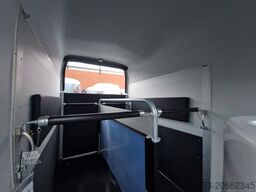 Cheval Liberté Alu Pferdeanhänger Origin Sattelkammer