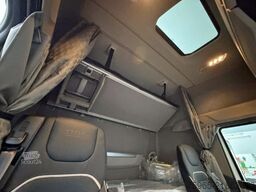 DAF XG+ 530 FAR 6X2 50 CC COMI CARRIER TRS ICELAND 2