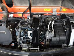 KUBOTA KX080-4