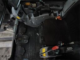 KUBOTA KX080-4