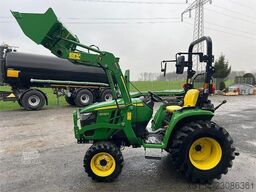 John Deere 3025 E